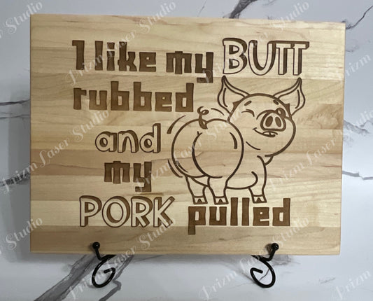 Laser-Engraved Pig Design Cutting Board